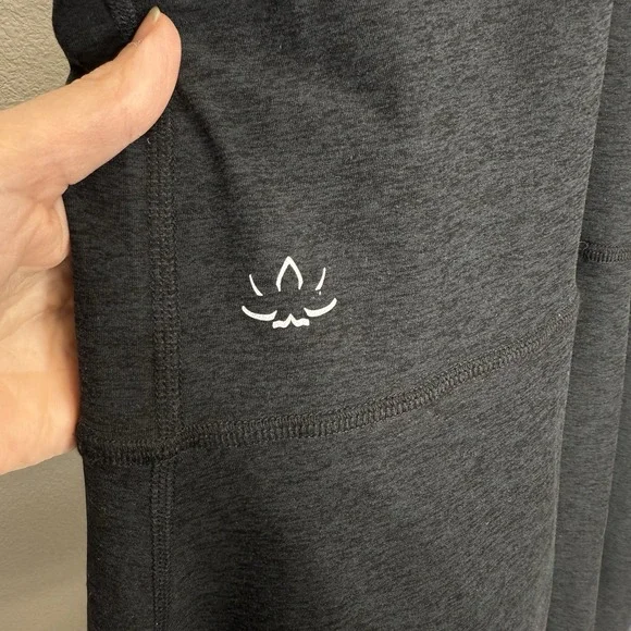 Beyond Yoga Spacedye Refocus Dress Size Medium Black Heather - Picture 4 of 6